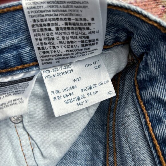 Levi's 501 High Rise Button Fly Distressed Frayed Hem Denim Shorts - Picture 10 of 10